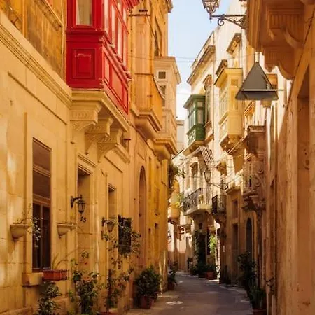Charming Ground-Floor Maisonette Birgu Exterior photo